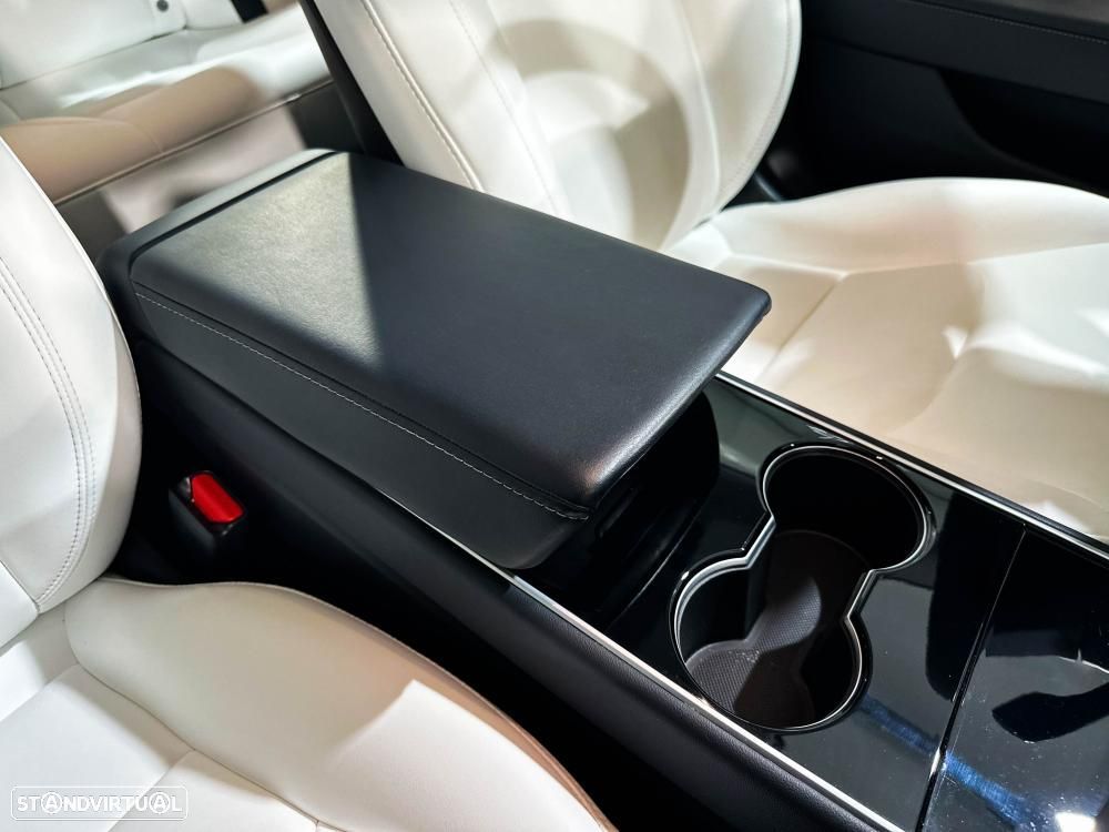 Tesla Model 3 Performance Dual Motor AWD - 41