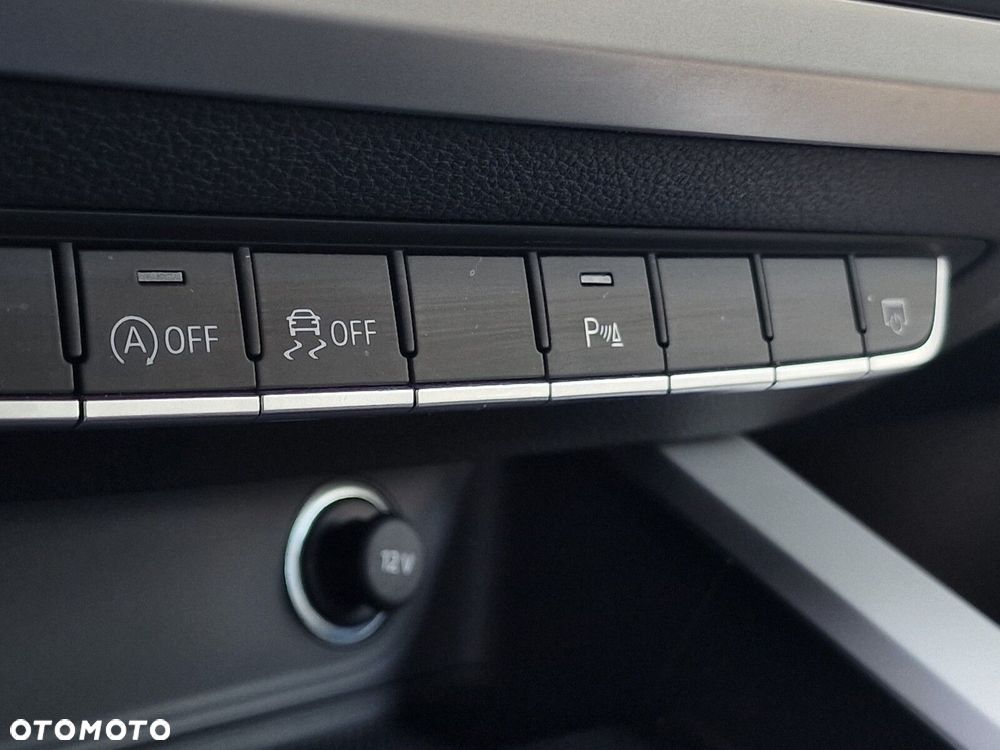 Audi A4 Limousine - 25