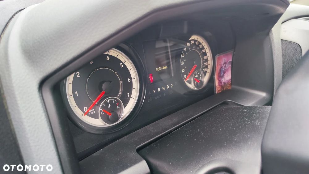 Dodge RAM 5.7 4x4 - 14