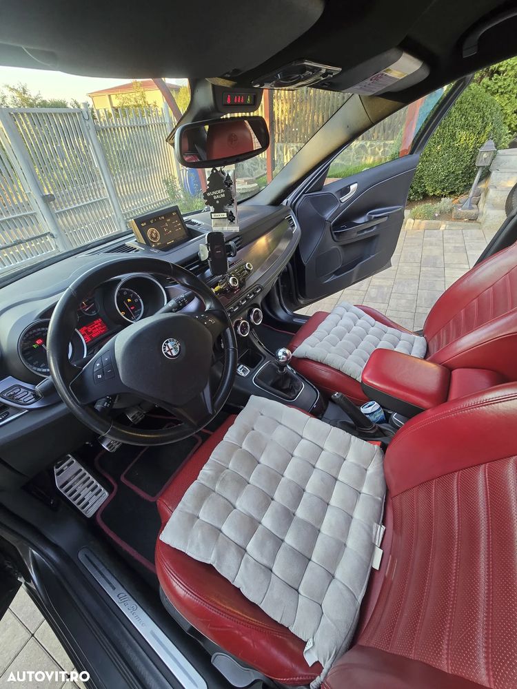 Alfa Romeo Giulietta - 13