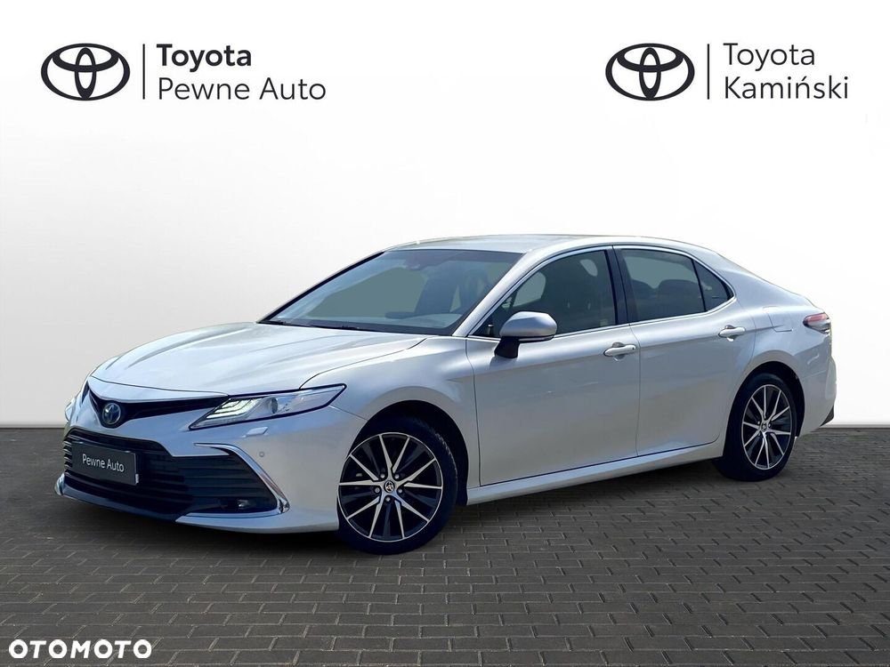 Toyota Camry 2.5 Hybrid Executive CVT - 1
