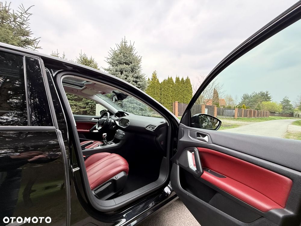 Peugeot 308 BlueHDi FAP 120 Stop & Start Allure - 26