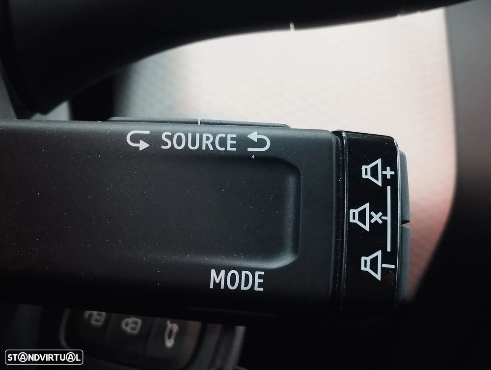 Renault Clio 1.0 TCe Evolution Bi-Fuel - 25