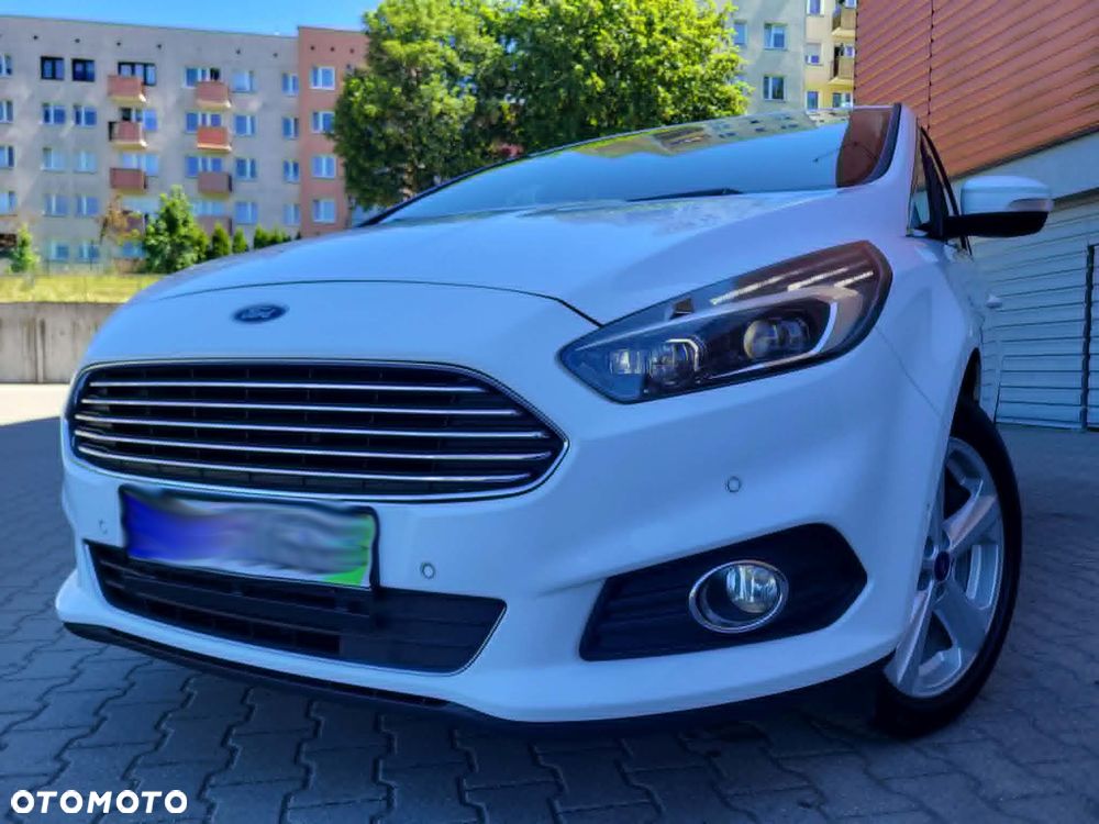 Ford S-Max 2.0 TDCi Titanium PowerShift - 4