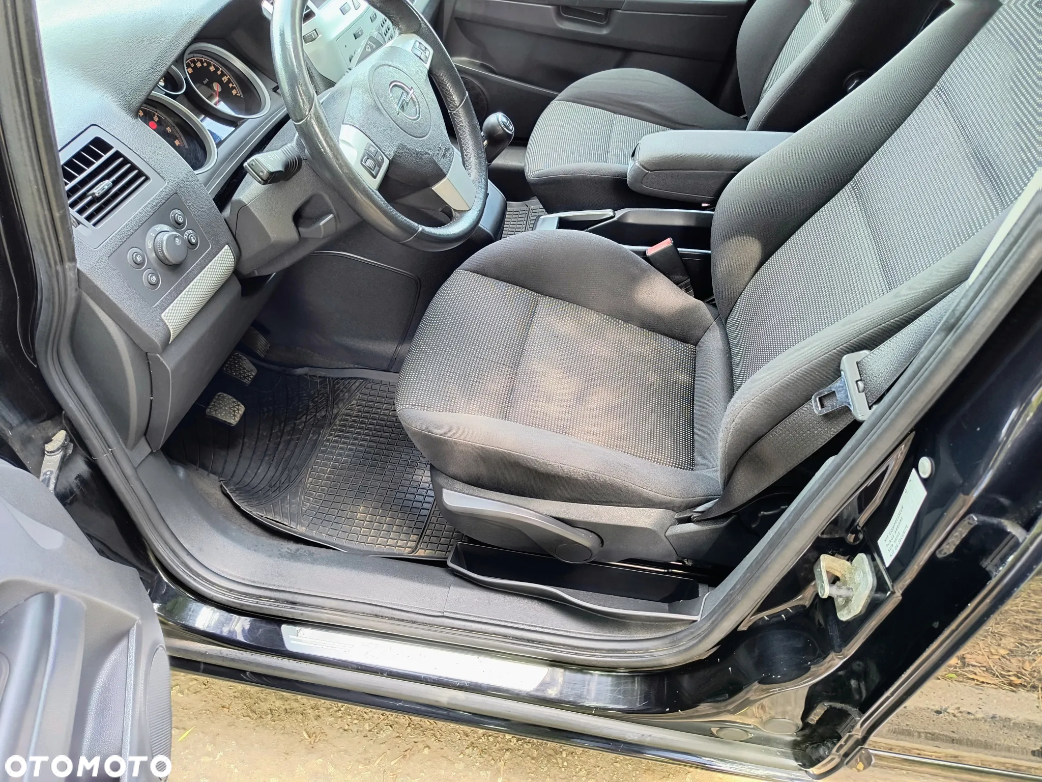 Opel Zafira 1.8 Selection - 14