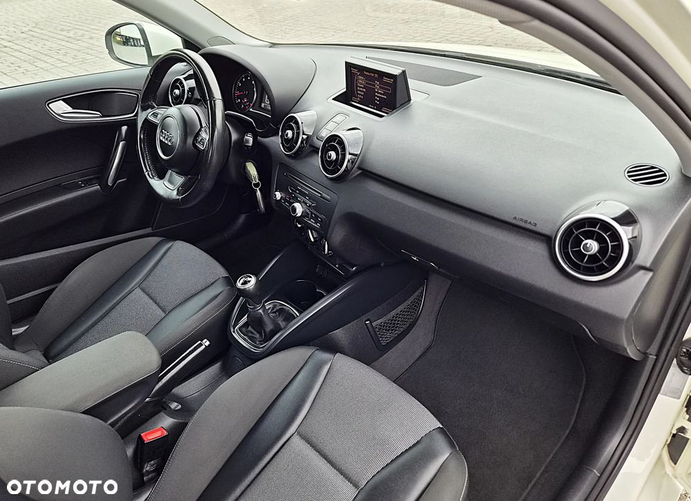 Audi A1 3-drzwiowe 1.2 TFSI Ambition - 18