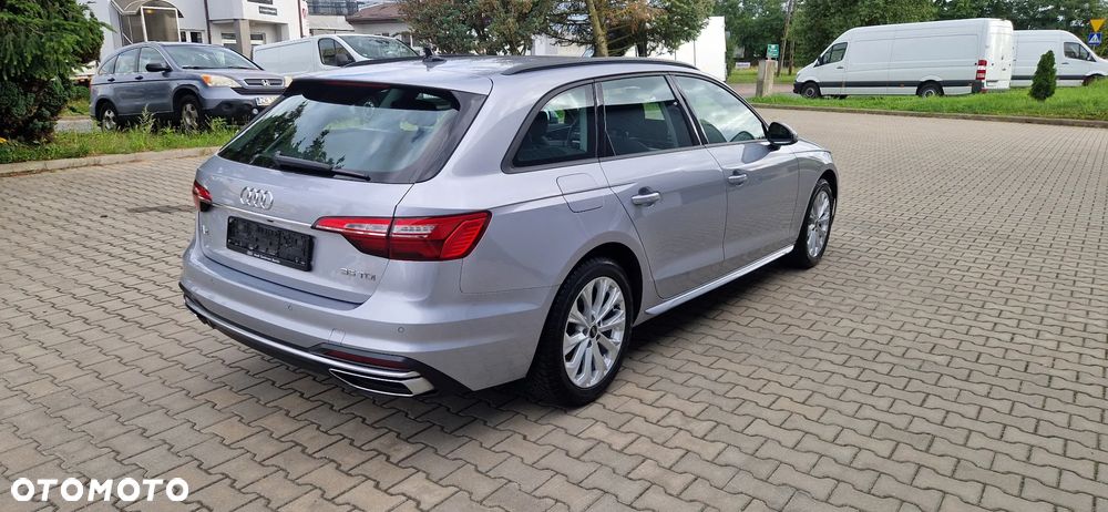 Audi A4 Avant 35 TDI S tronic - 3