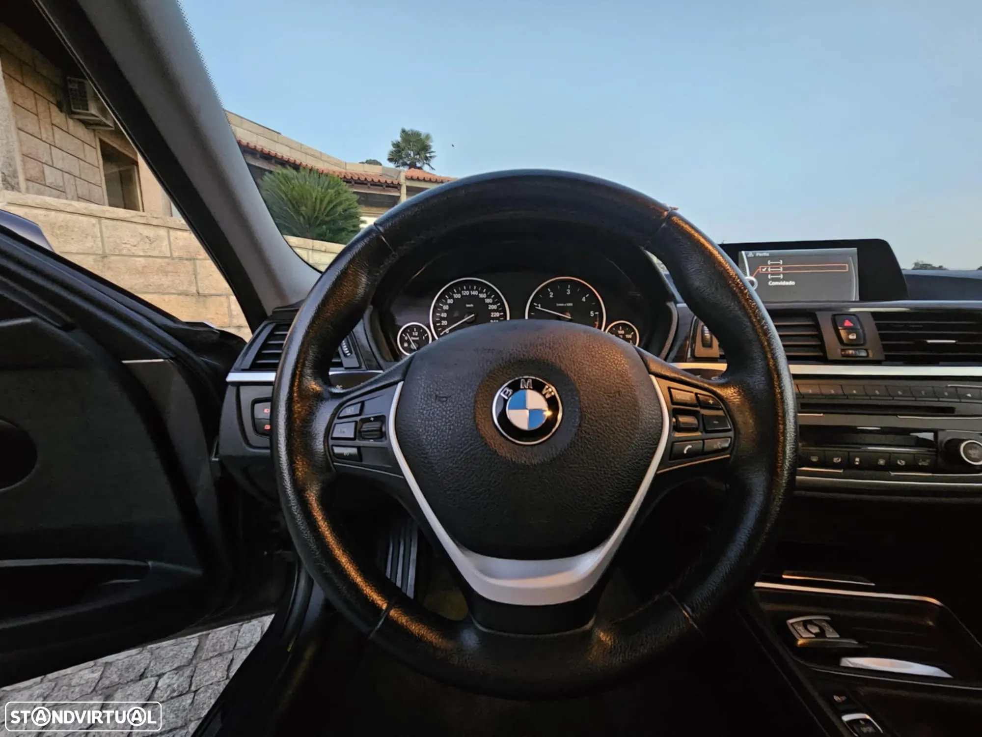 BMW 320 d Touring Line Luxury - 18