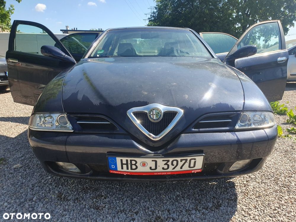 Alfa Romeo 166 2.5 V6 24v - 12