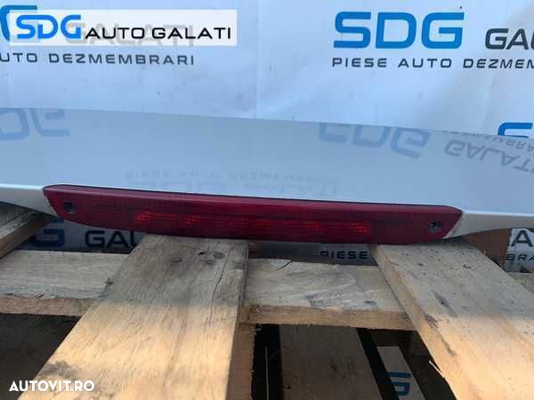 Eleron cu Stop Lampa Tripla Centrala Aditionala Hayon Haion Portbagaj Ford Focus 2 Hatchback Facelift FL 2007 - 2010 Cod 8M51-A44210-A 8M51A44210A - 3