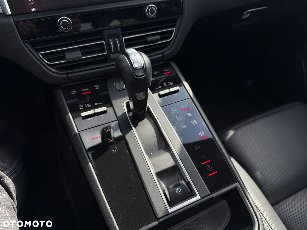 Porsche Macan PDK - 19