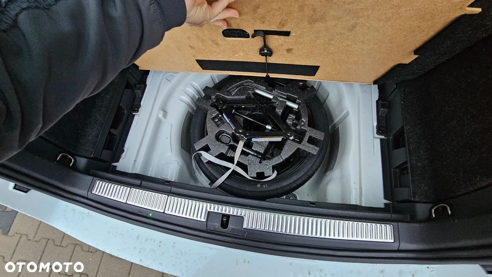 Skoda Superb 2.0 TDI SCR 4x4 Scout DSG - 10