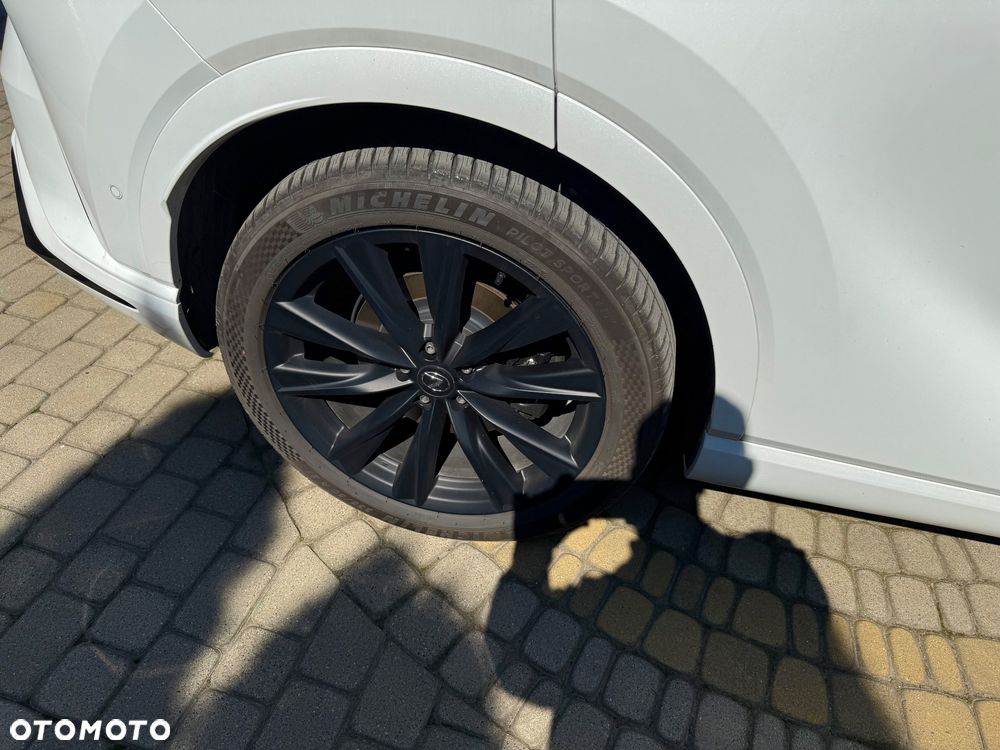 Lexus RX 500h F Sport - 9