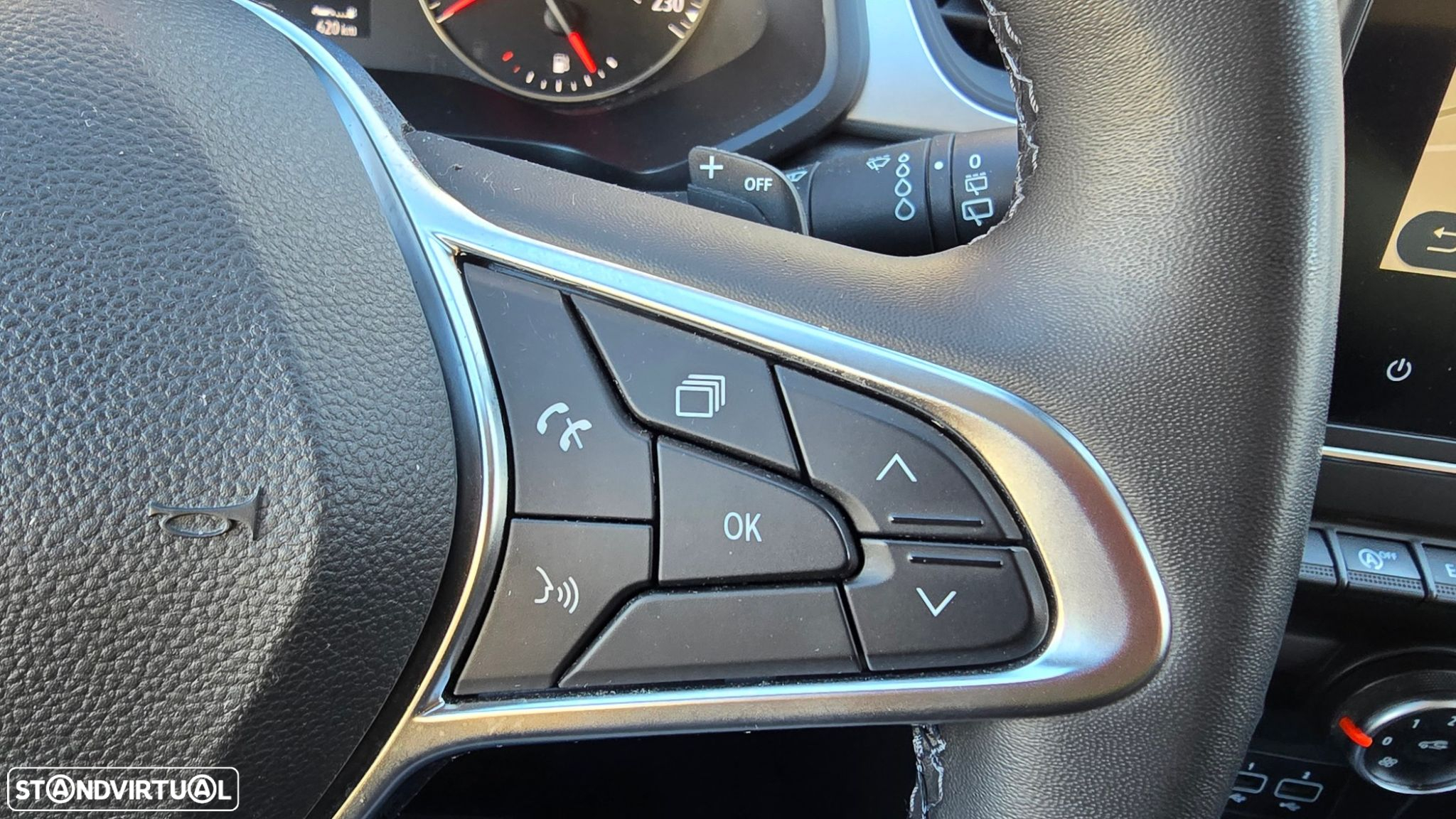 Renault Captur - 15