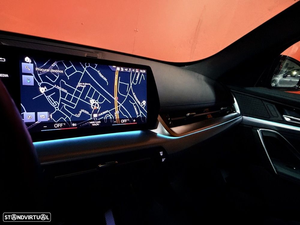 BMW iX1 xDrive30 Pack Desportivo M - 17