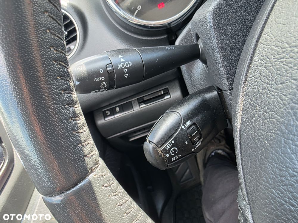 Peugeot 3008 HDi FAP 110 Business-Line - 23