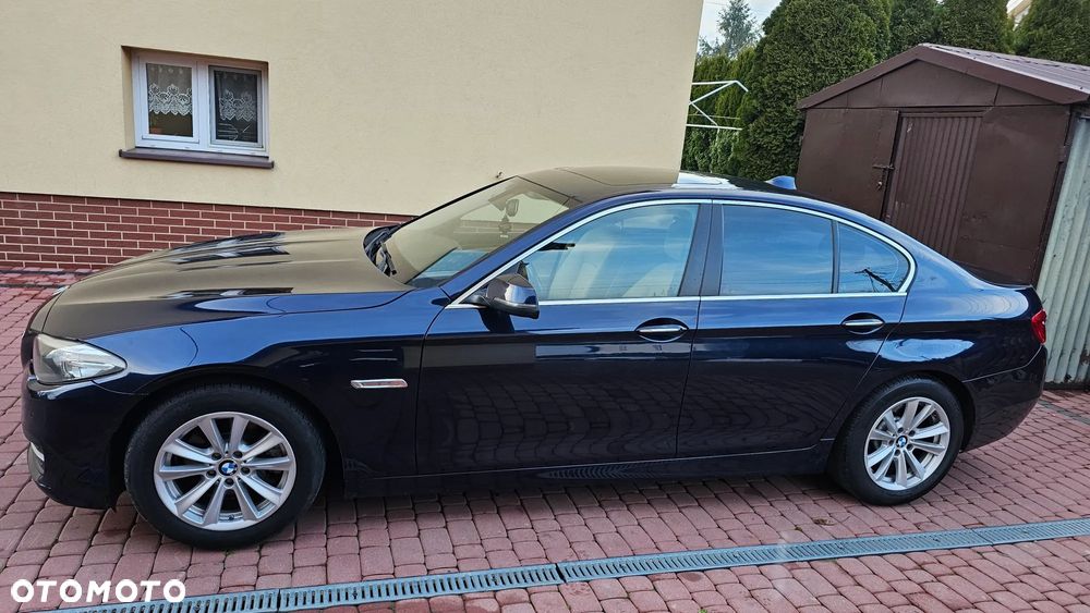 BMW Seria 5 528i xDrive Sport-Aut Luxury Line - 13