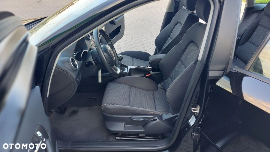 Audi A3 Sportback 2.0 TDI Ambiente - 10