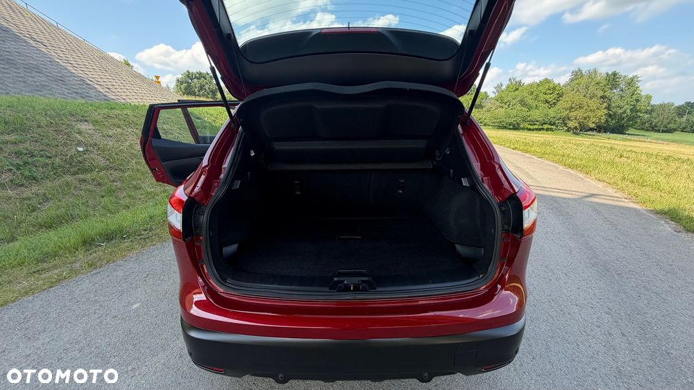 Nissan Qashqai 1.5 dCi DPF 360 - 22