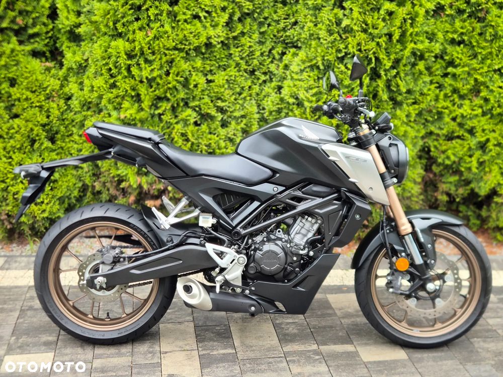 Honda CB - 2