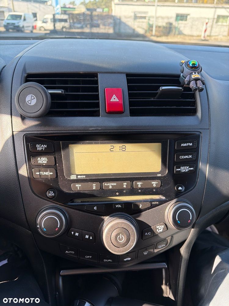 Honda Accord 2.2i-CTDi Executive - 11