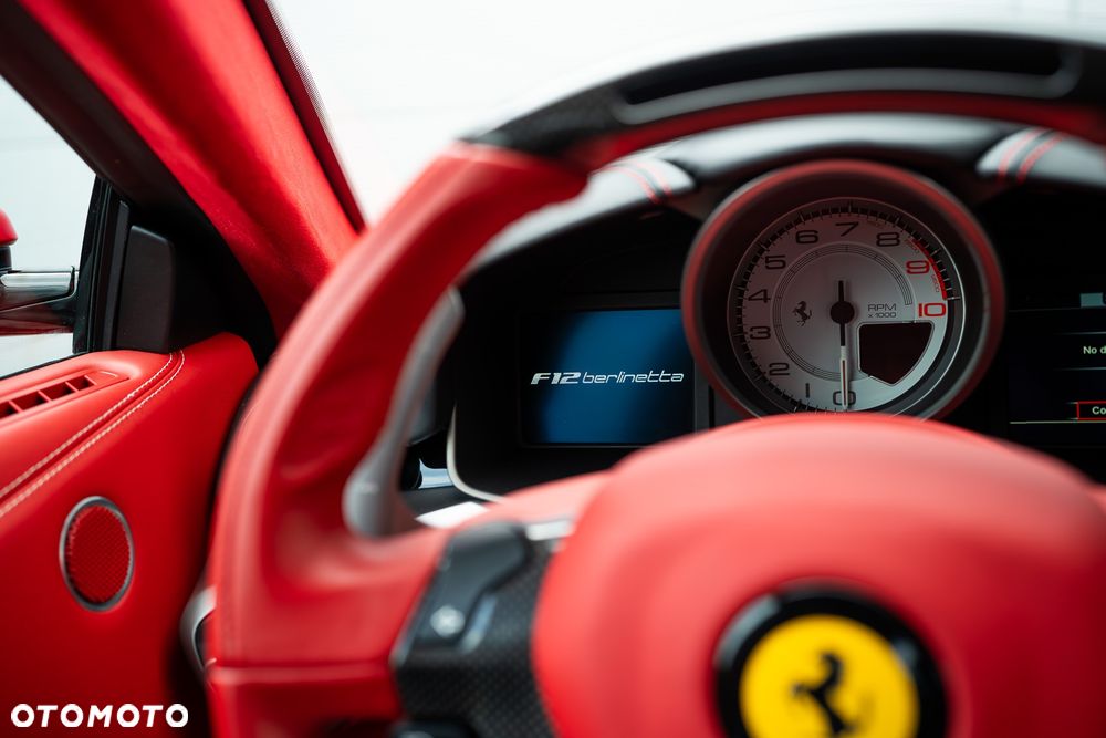 Ferrari F12berlinetta - 24