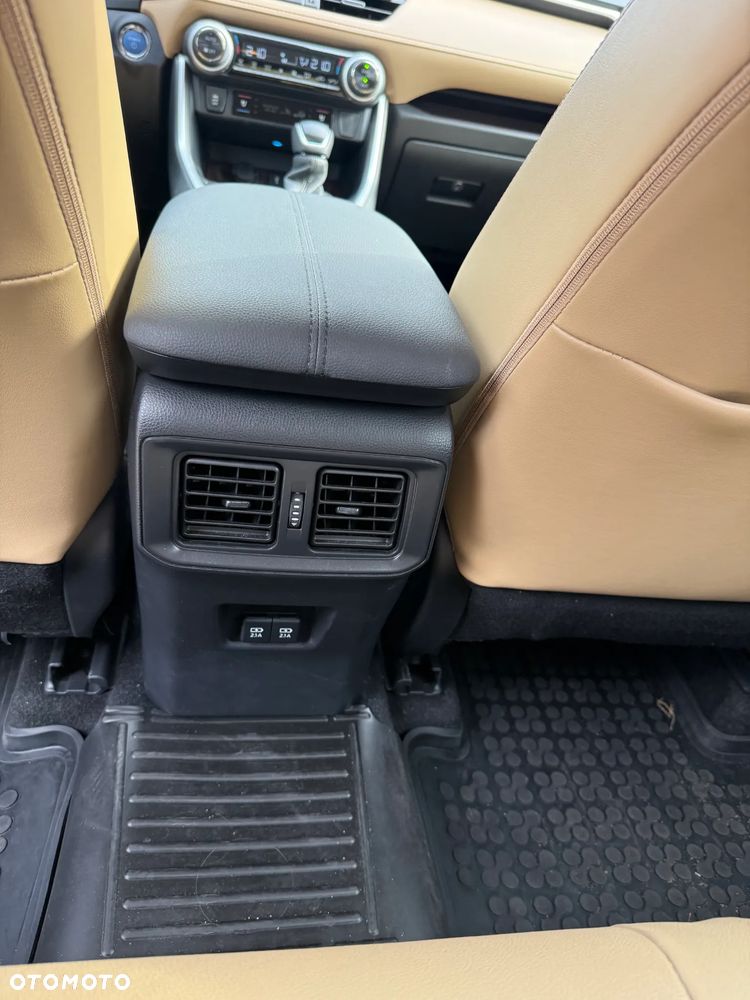 Toyota RAV4 2.5 Hybrid Executive 4x4 - 19