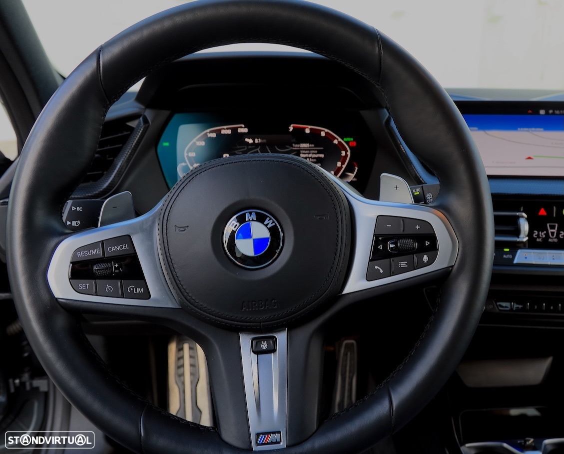 BMW M135i xDrive - 22
