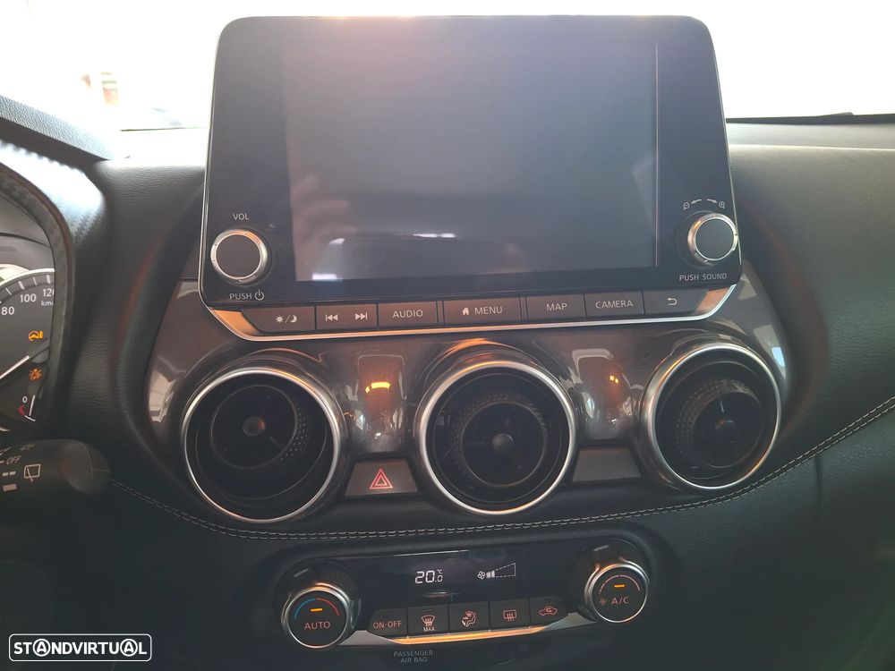 Nissan Juke 1.0 DIG-T N-Connecta DCT - 17