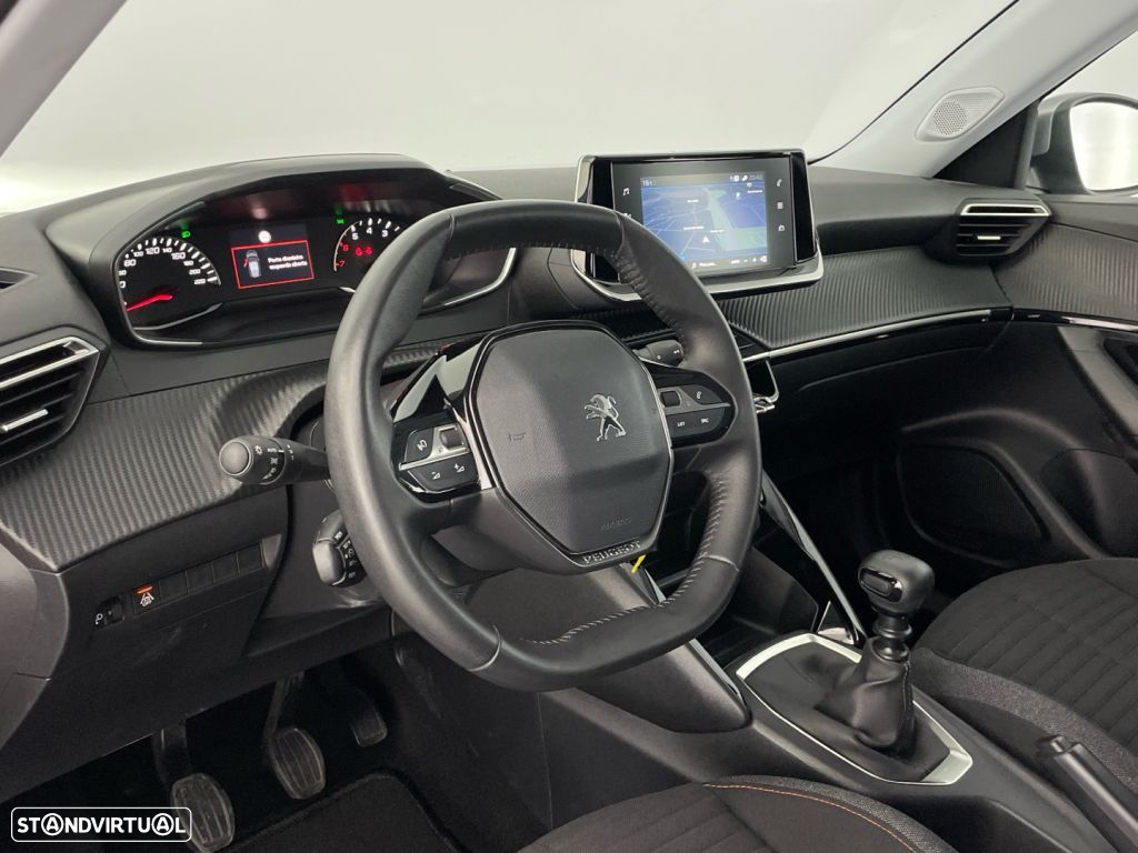 Peugeot 2008 1.2 PureTech Active Pack - 17