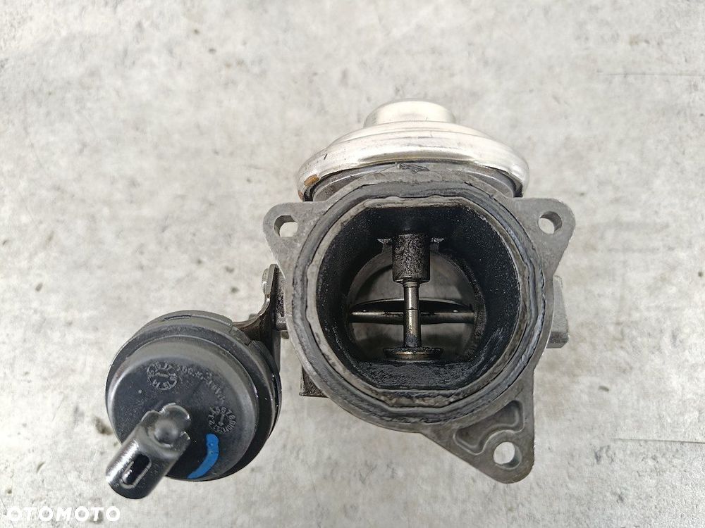 ZAWÓR EGR VW PASSAT B5 FL 038129637L 1.9 TDI - 7