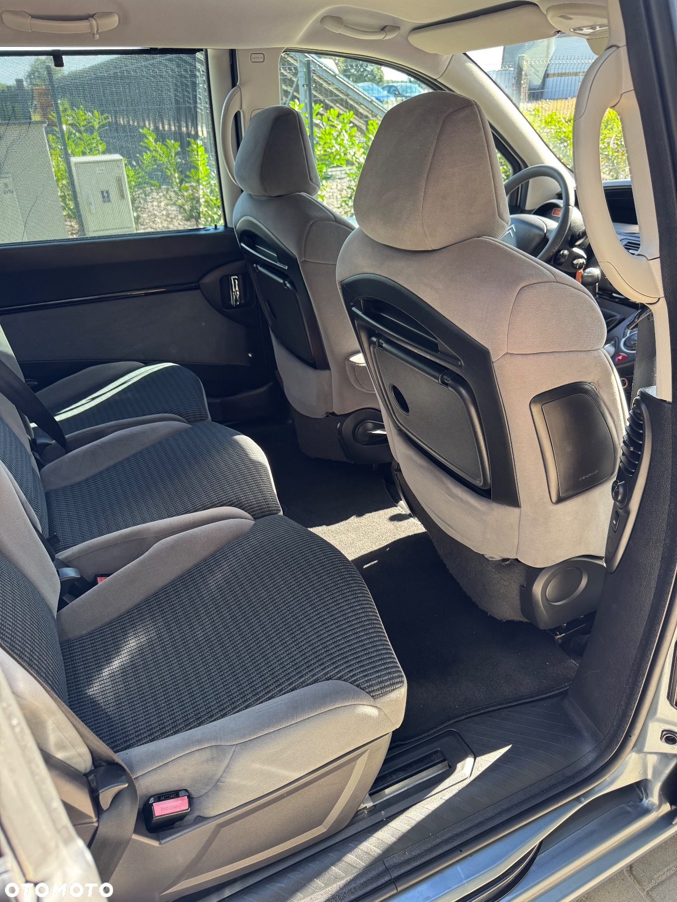 Citroën C8 2.0 16V Confort - 18
