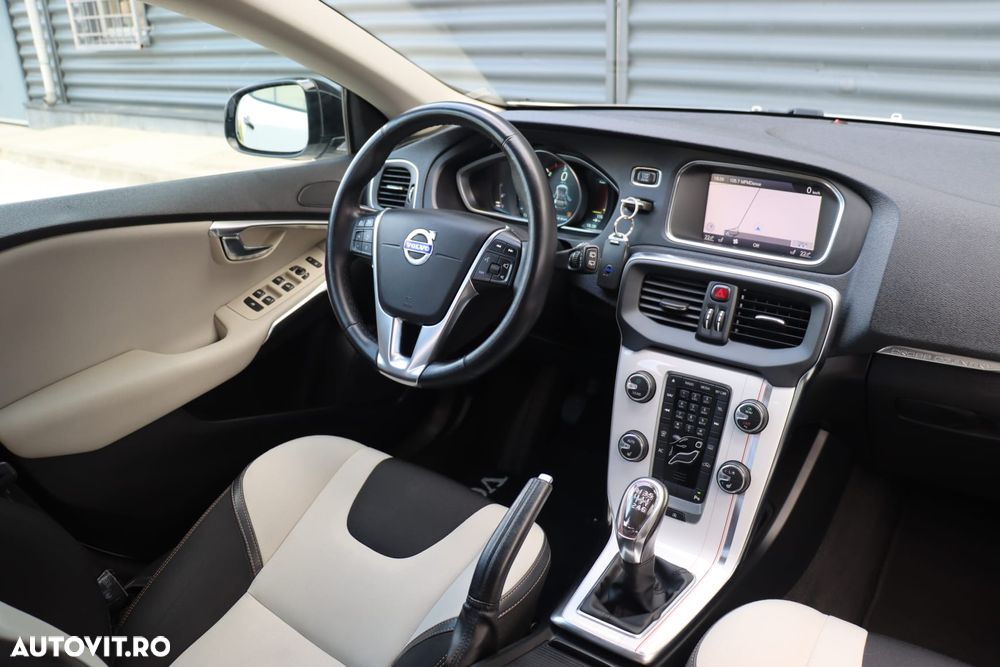 Volvo V40 - 10