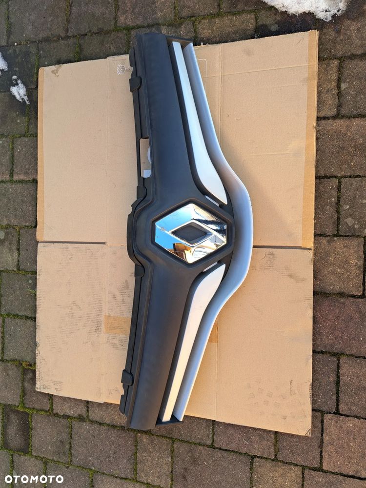 Renault Kangoo II lift grill atrapa chłodnicy 623101381R  kangoo III lift - 1