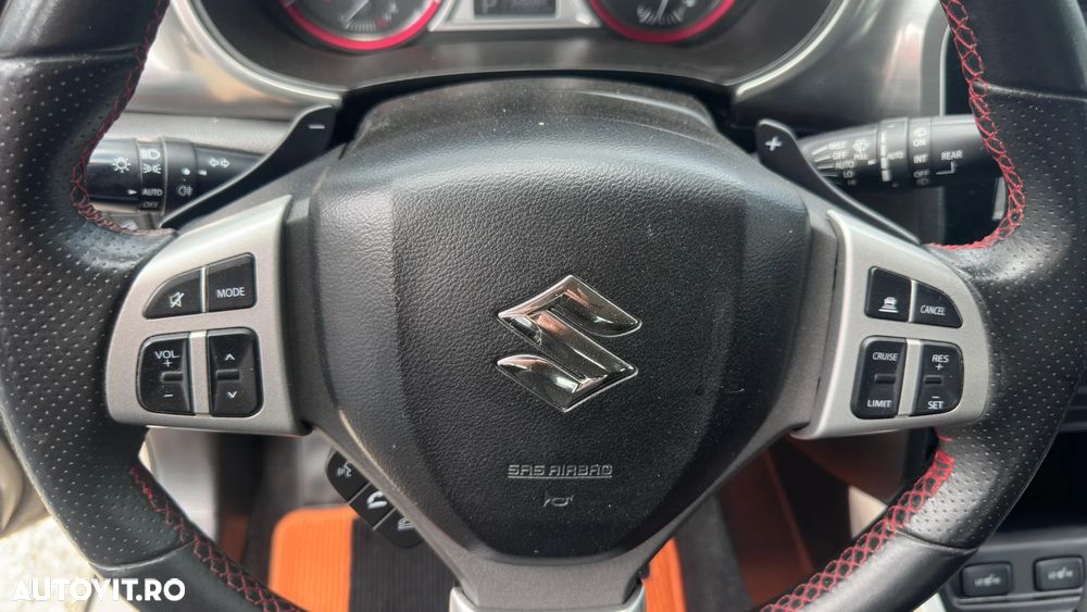 Suzuki Vitara - 21