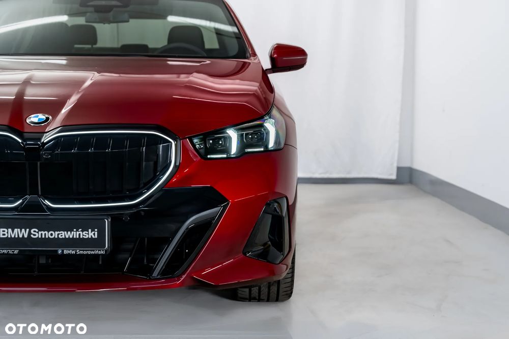 BMW Seria 5 520d xDrive mHEV M Sport - 16