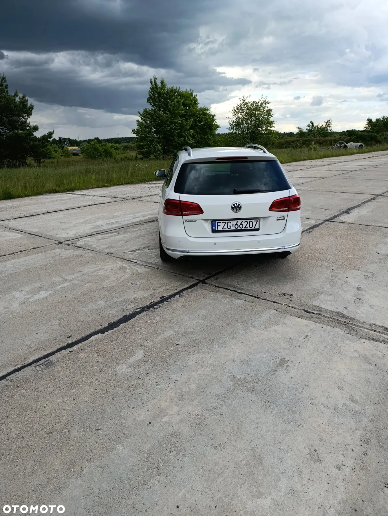 Volkswagen Passat 2.0 TDI 4Mot Highline DSG - 8