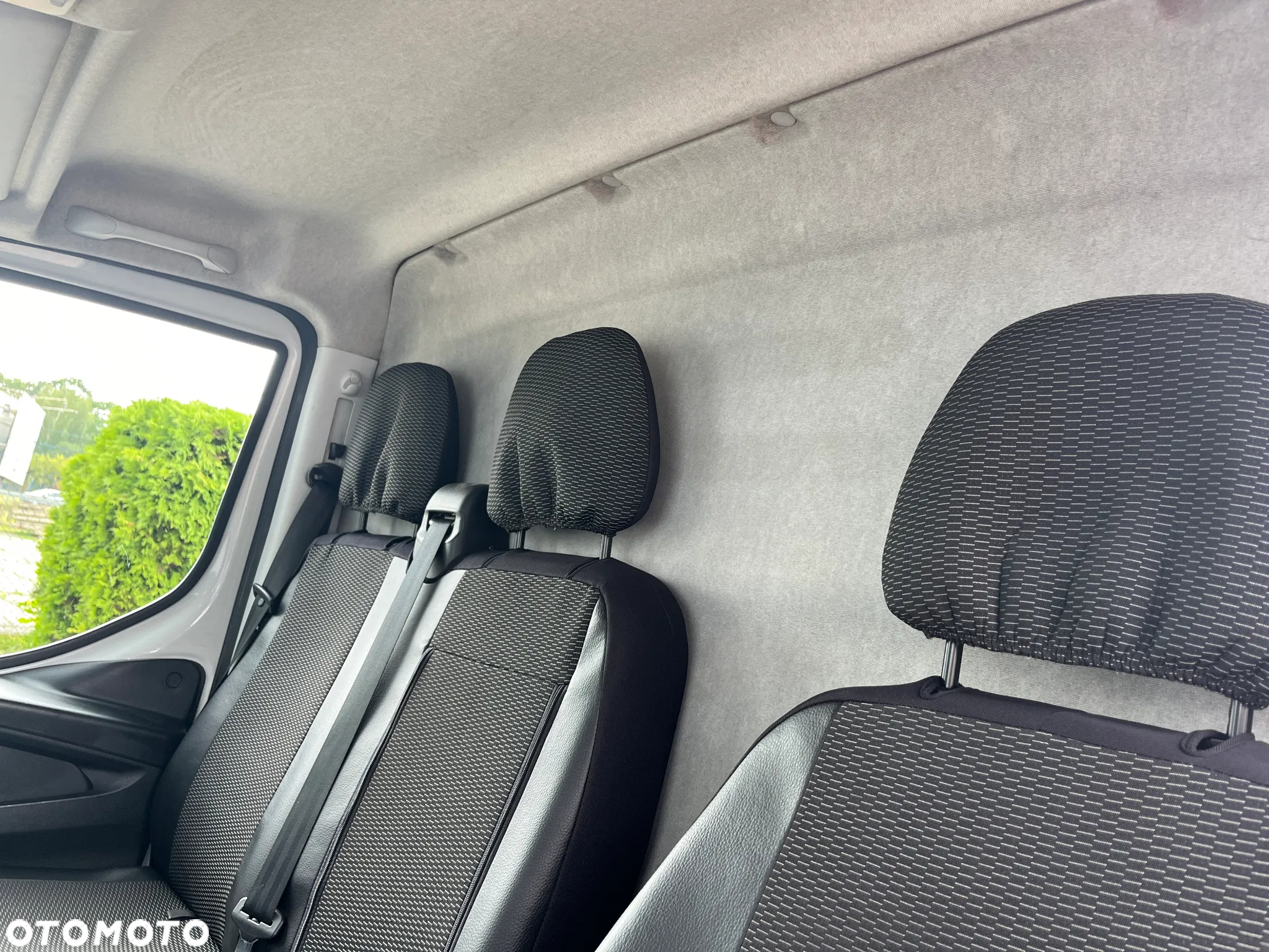 Iveco DAILY 35S12V - 9