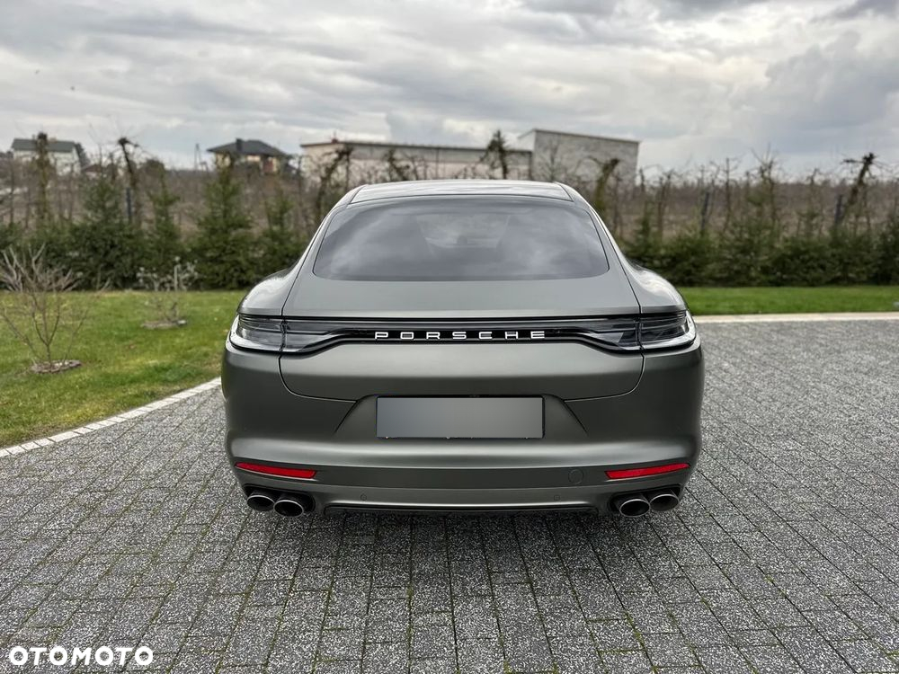 Porsche Panamera 4 E-Hybrid Platinum Edition - 25