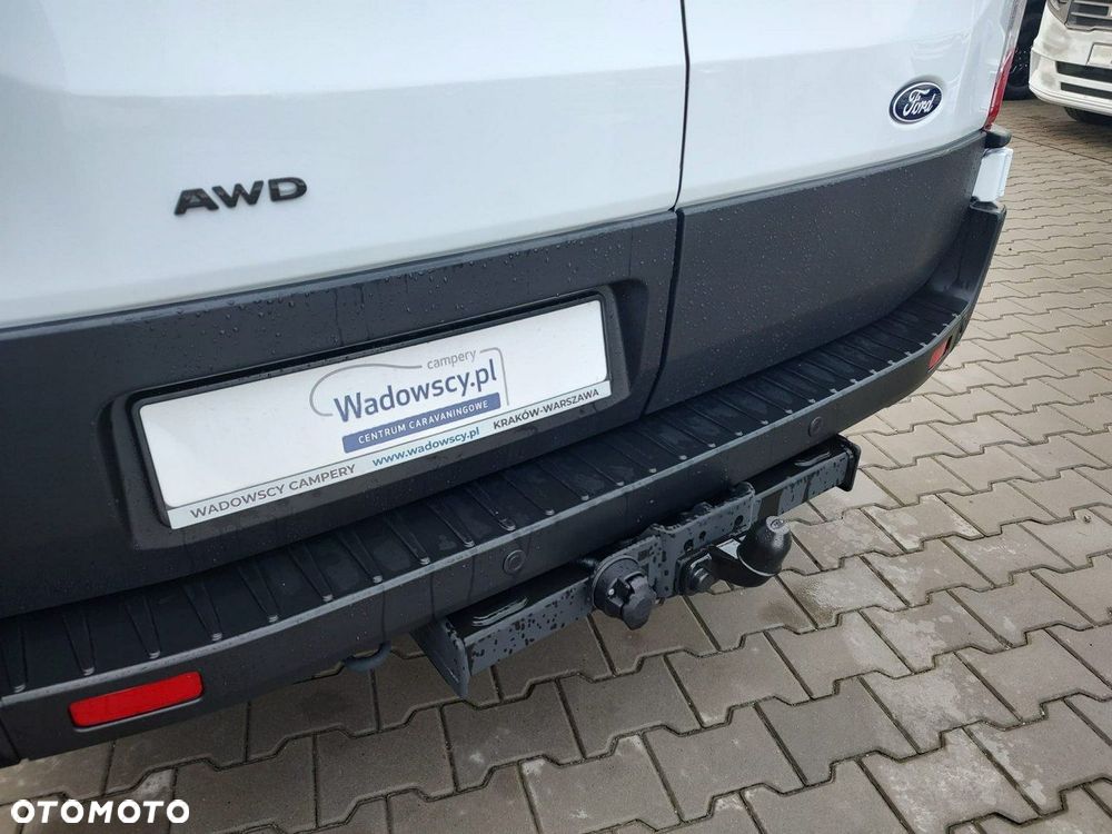 Sunlight Cliff 4x4 590 Ford z Napędem AWD 4x4 - 9