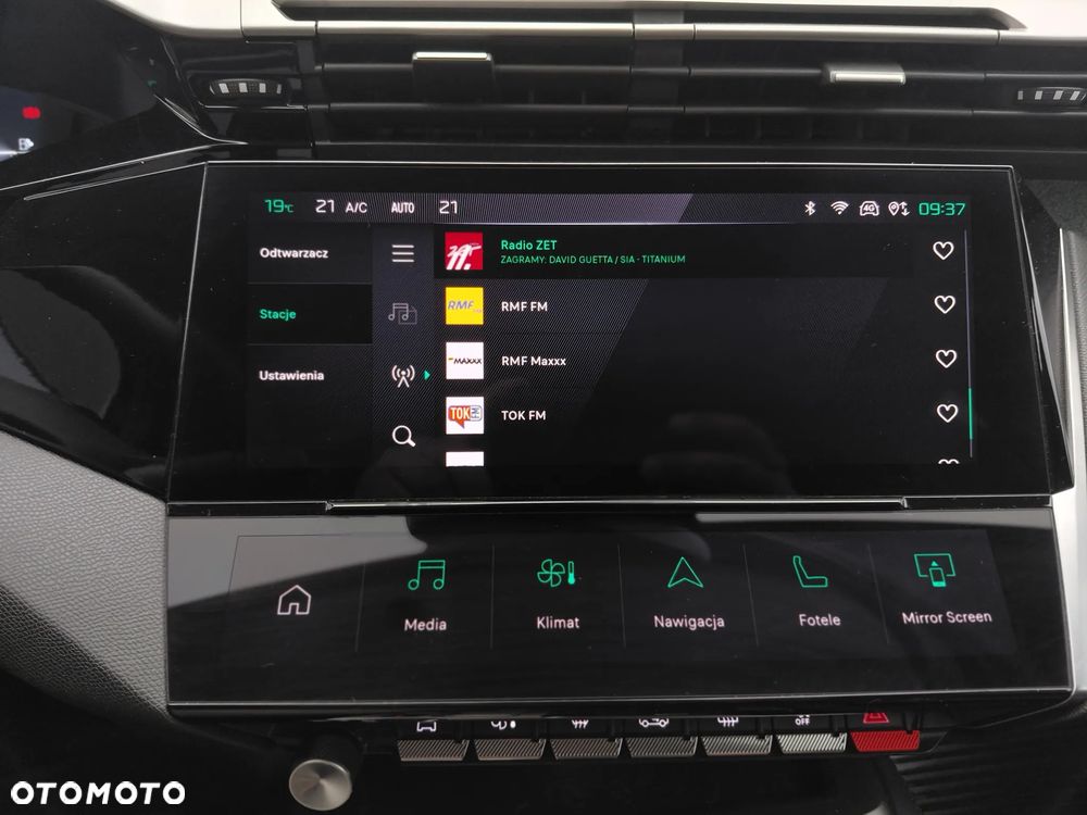 Peugeot 308 1.2 PureTech Allure Pack S&S EAT8 - 23