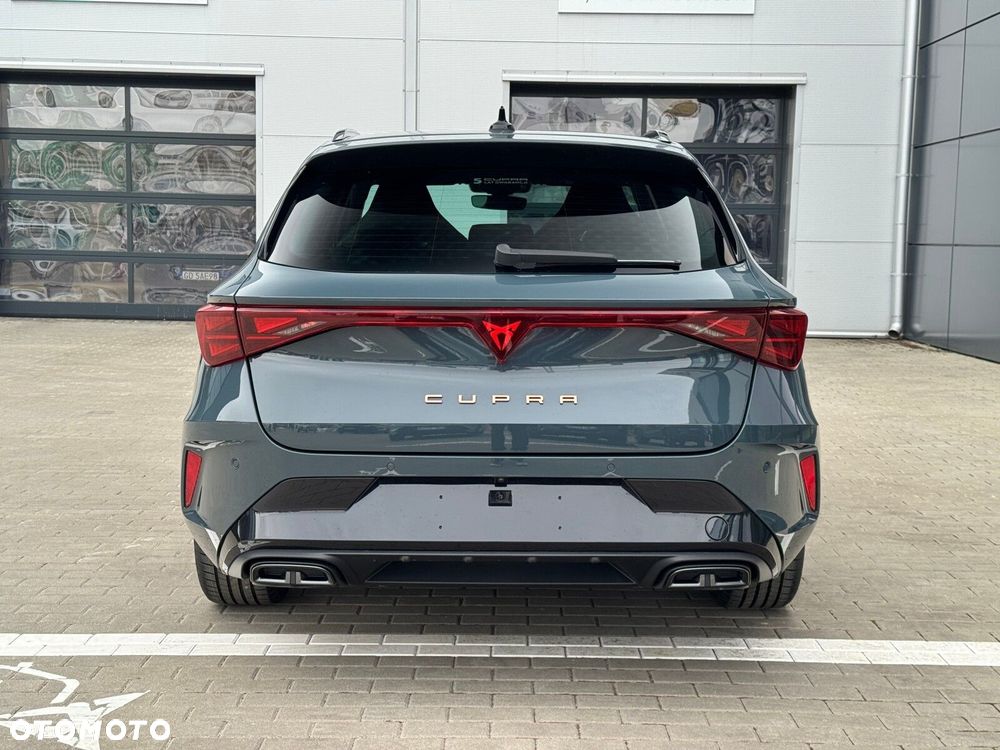 Cupra Leon Sportstourer 2.0 TSI 4Drive DSG - 5