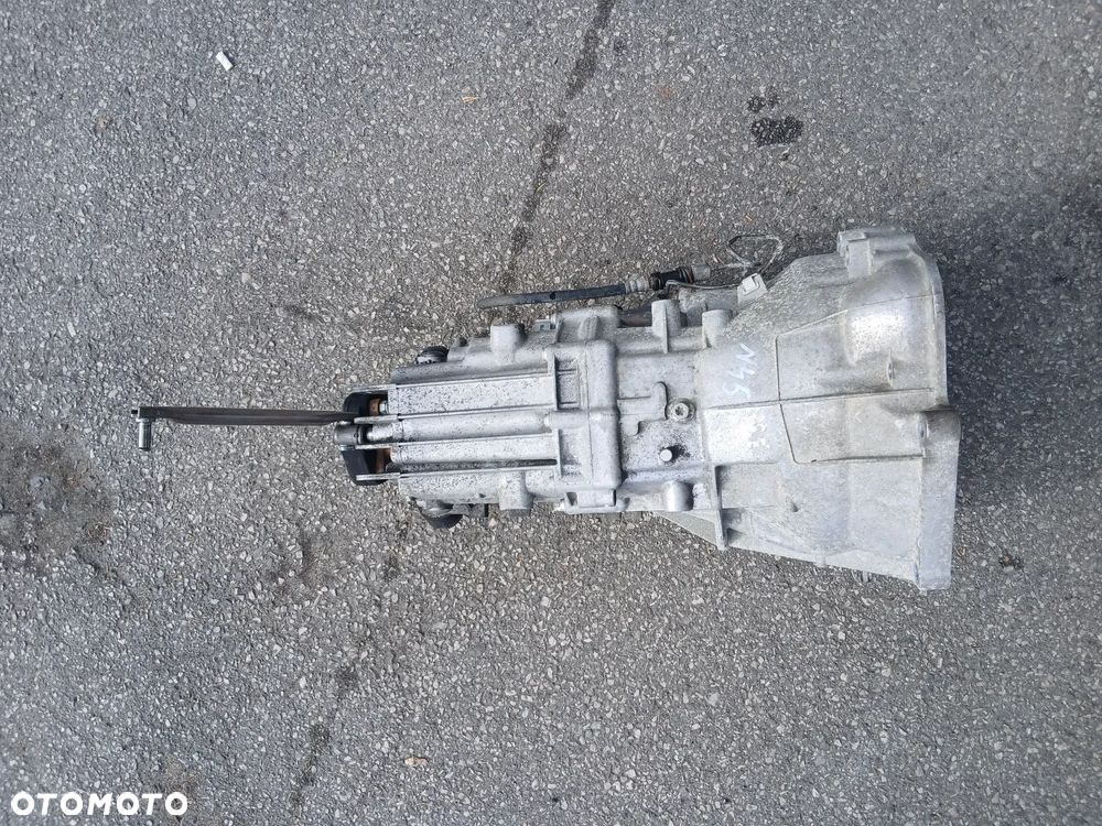 Skrzynia biegów BMW E81 E82 E87 E90 E91 E92  2l.b N45 - 1