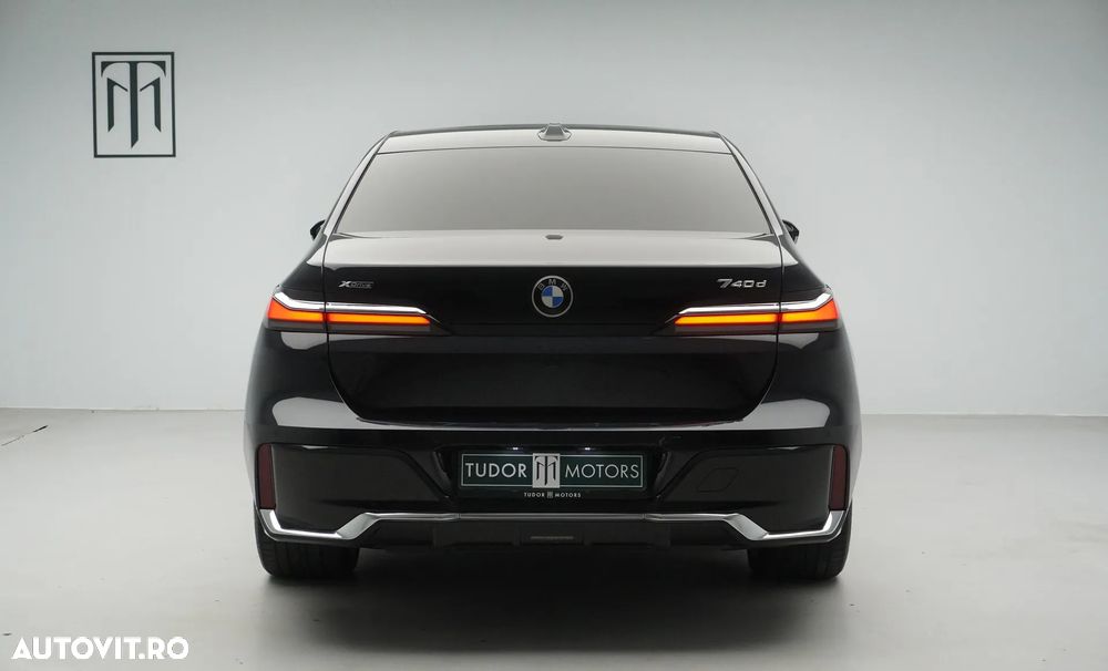 BMW Seria 7 740d xDrive - 8