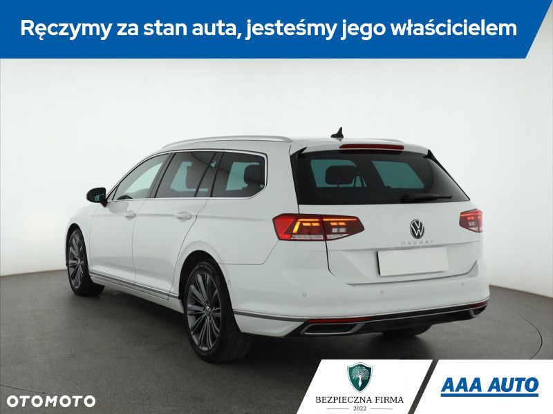 Volkswagen Passat Variant - 6