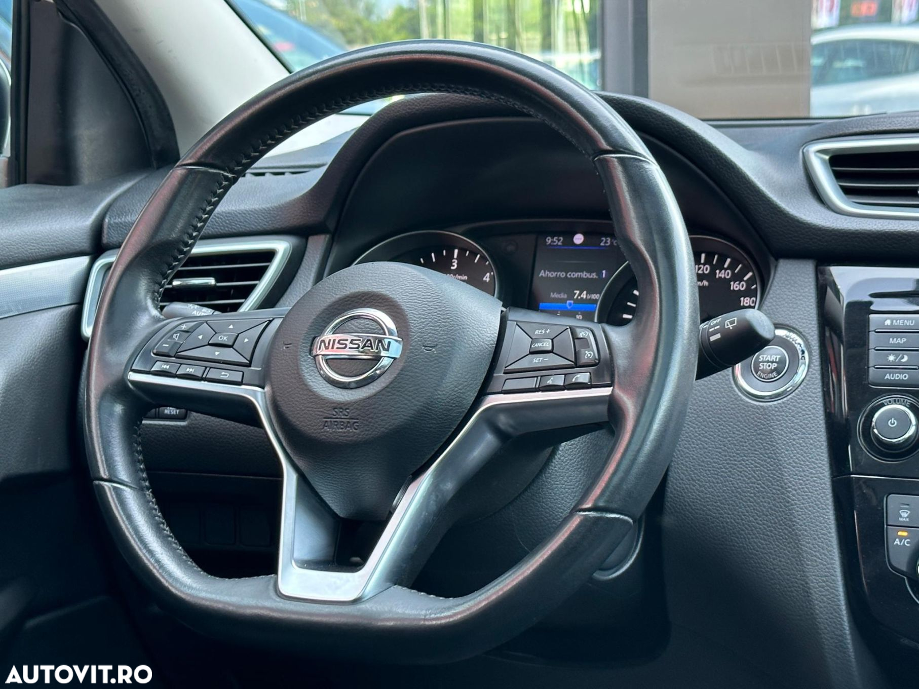 Nissan Qashqai - 11