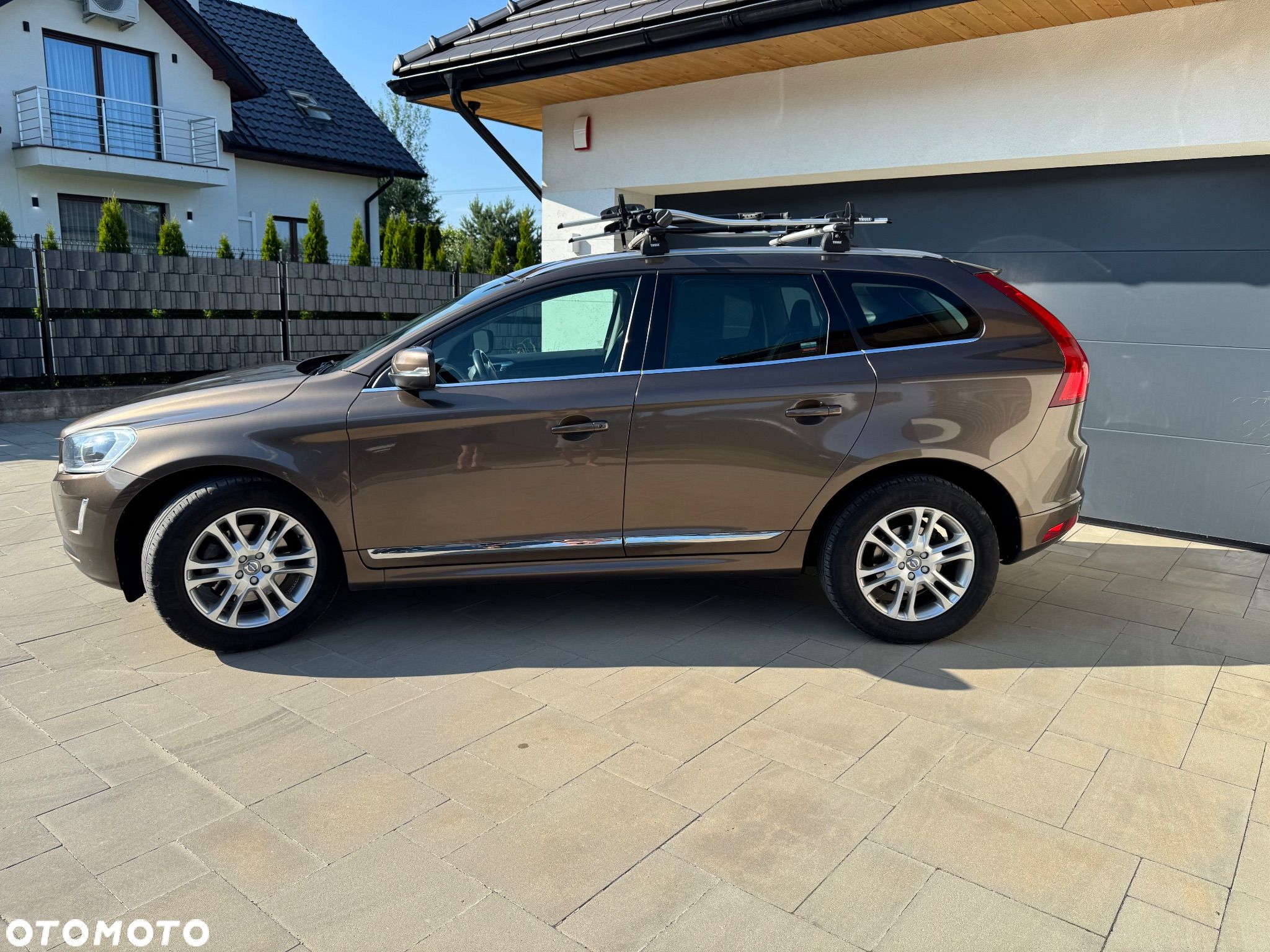 Volvo XC 60 D5 AWD Momentum - 1
