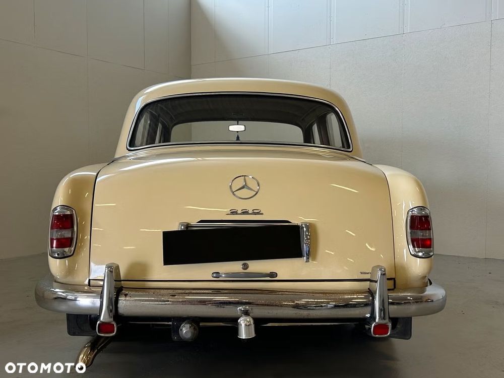 Mercedes-Benz Inny - 10