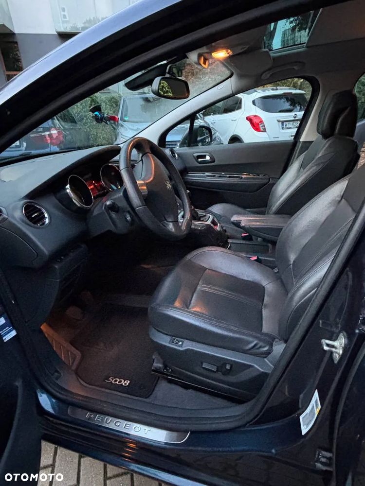Peugeot 5008 155 THP Allure - 4