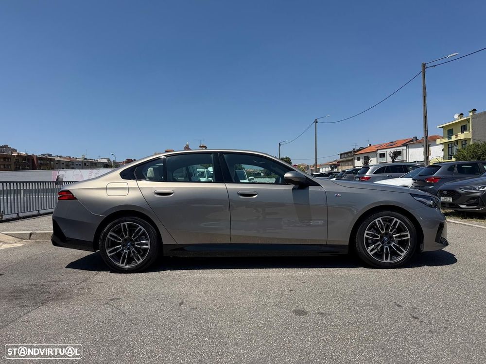 BMW 530 e Pack Desportivo M Pro - 6